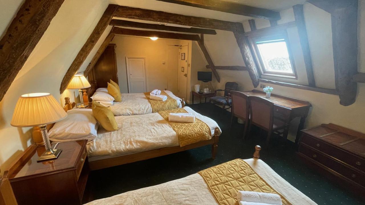 Crown Hotel Downham Market Bagian luar foto