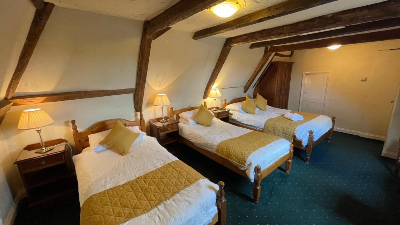 Crown Hotel Downham Market Bagian luar foto